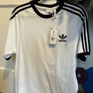 Adidas T-Shirt